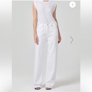 Citizens of Humanity- Annina High Rise Wide Leg 30"
In Seashell